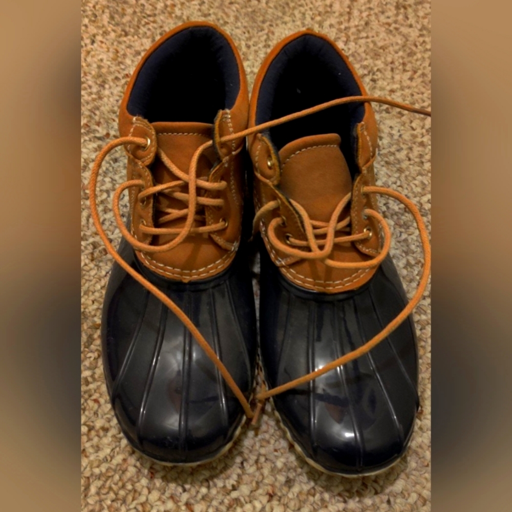 Tommy Hilfiger boots